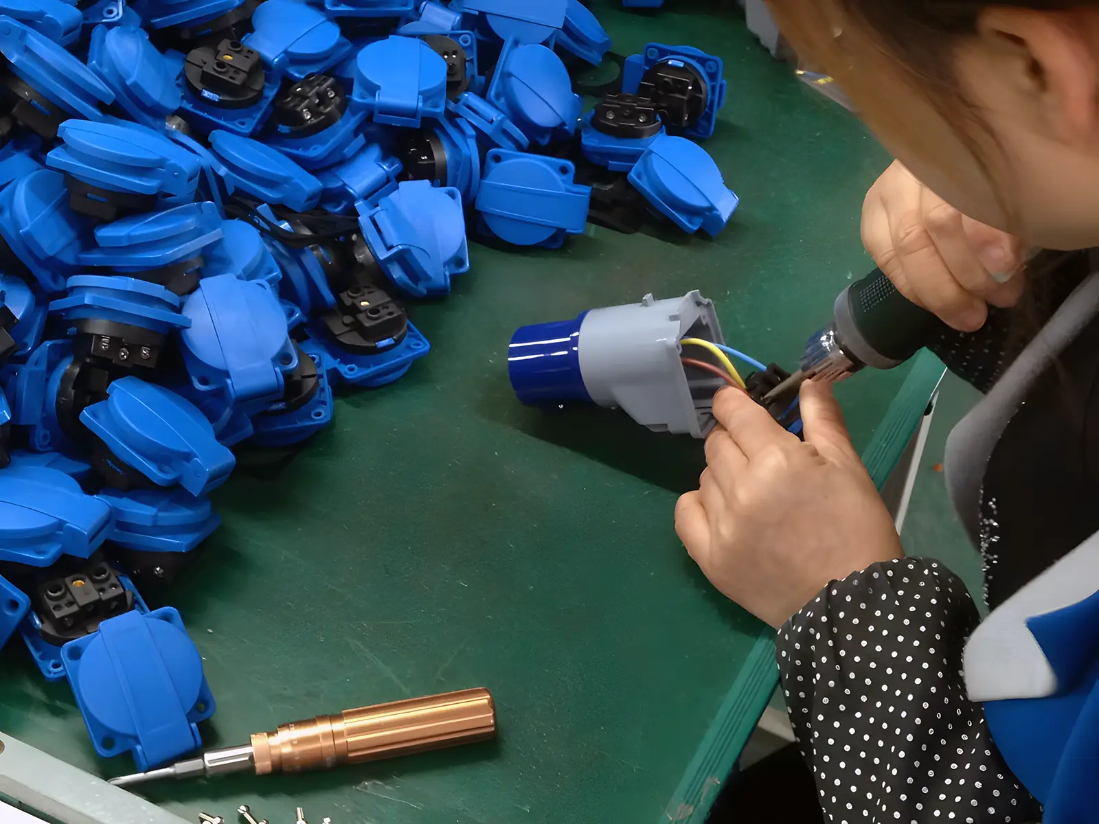 IEC 60309 Plug adapter Supplier