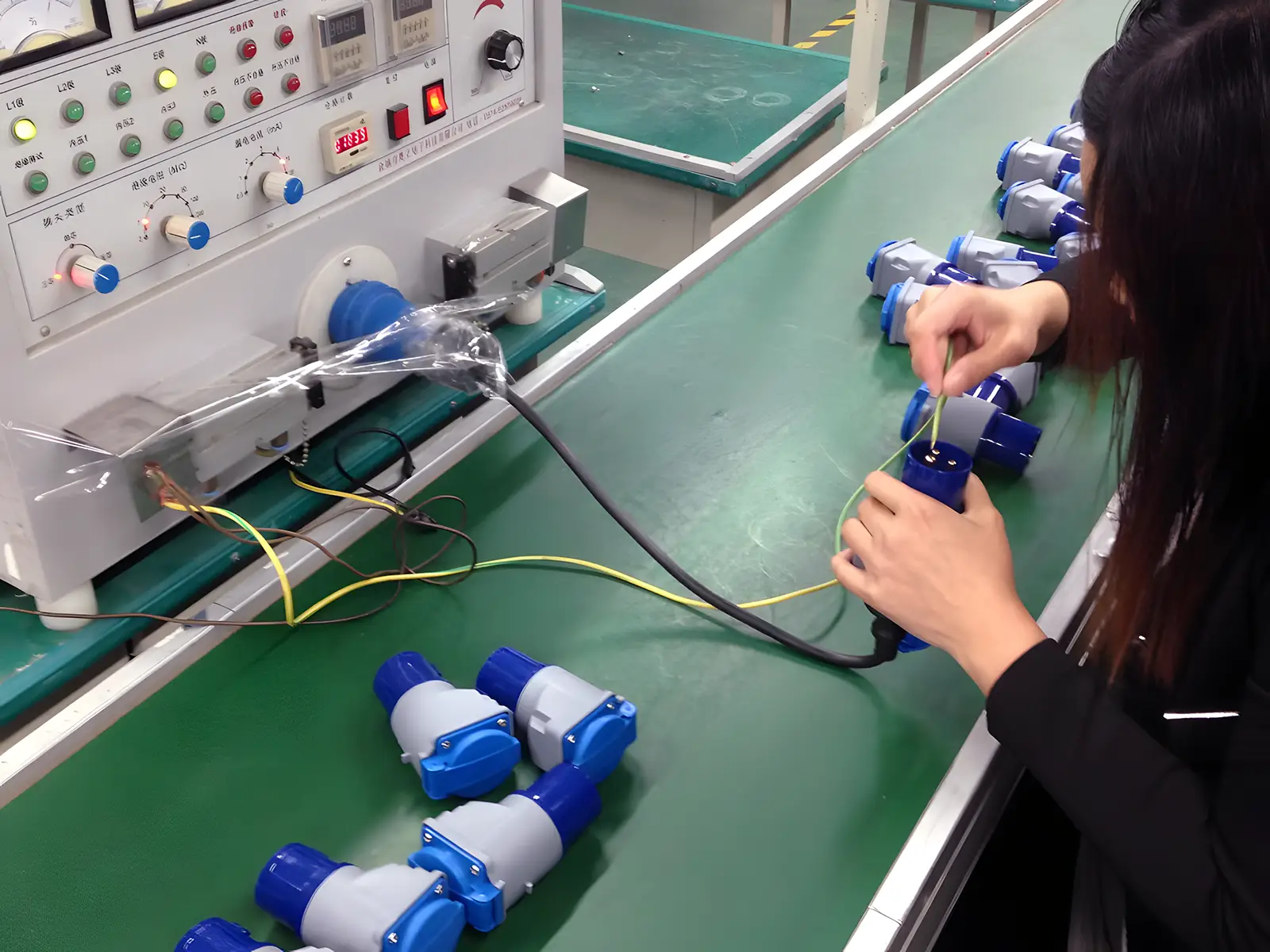 IEC 60309 Plug adapter Testing